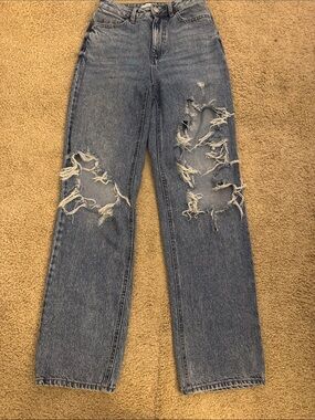 PacSun Distressed Straight-Leg Jeans in Blue